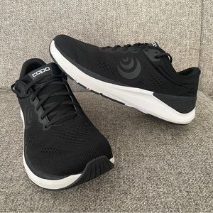 TOPO Athletic Ultrafly 4 Running Shoes EUC